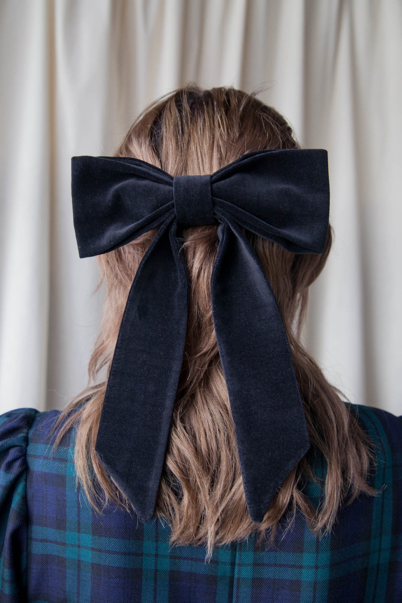 Thea Hair Bow - Black Velvet